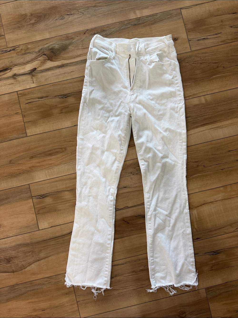 White High-Rise Mother boot cut ankle length Leg Jeans size 26